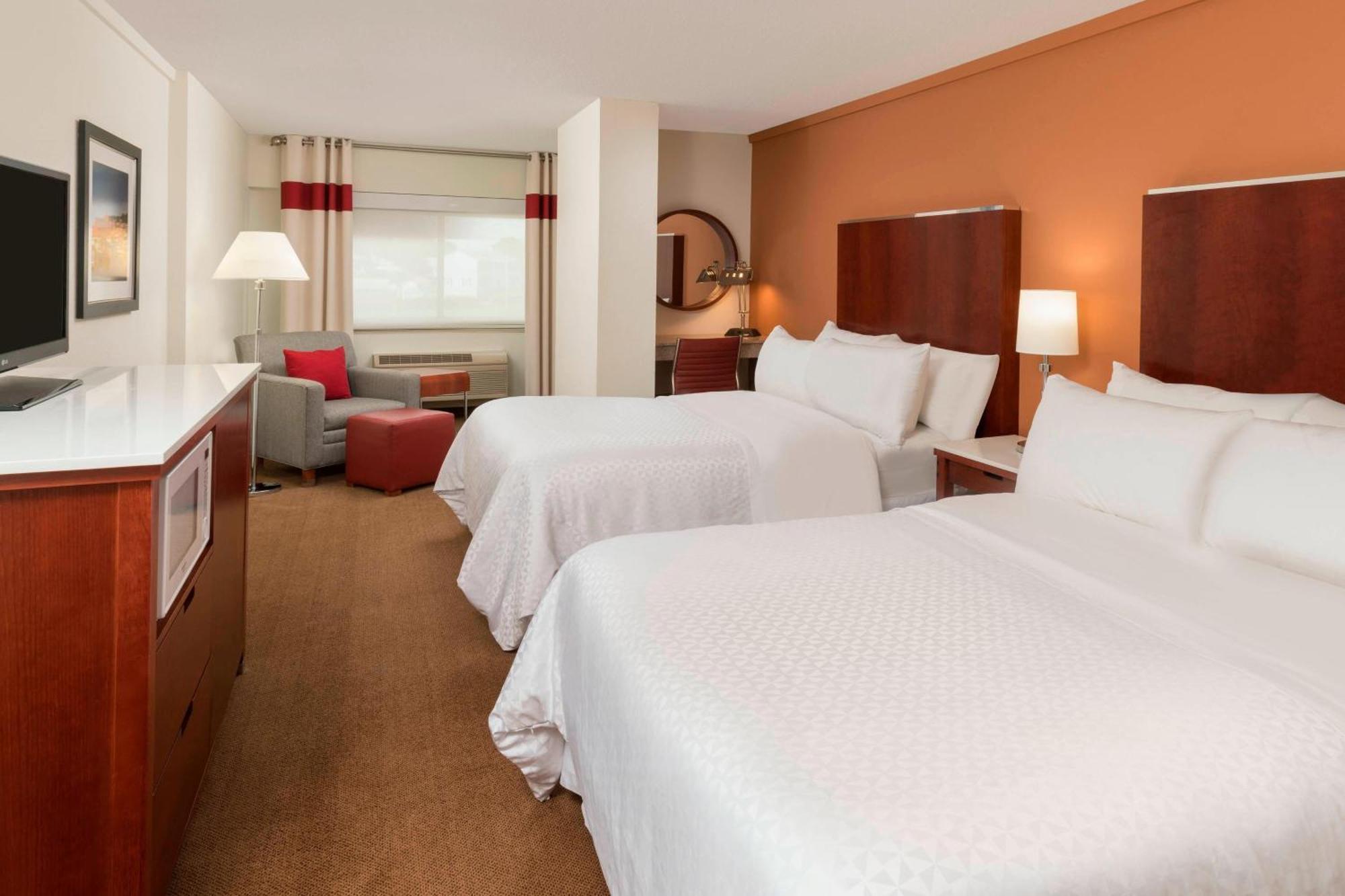 Four Points By Sheraton Boston Logan Airport Ревир Экстерьер фото